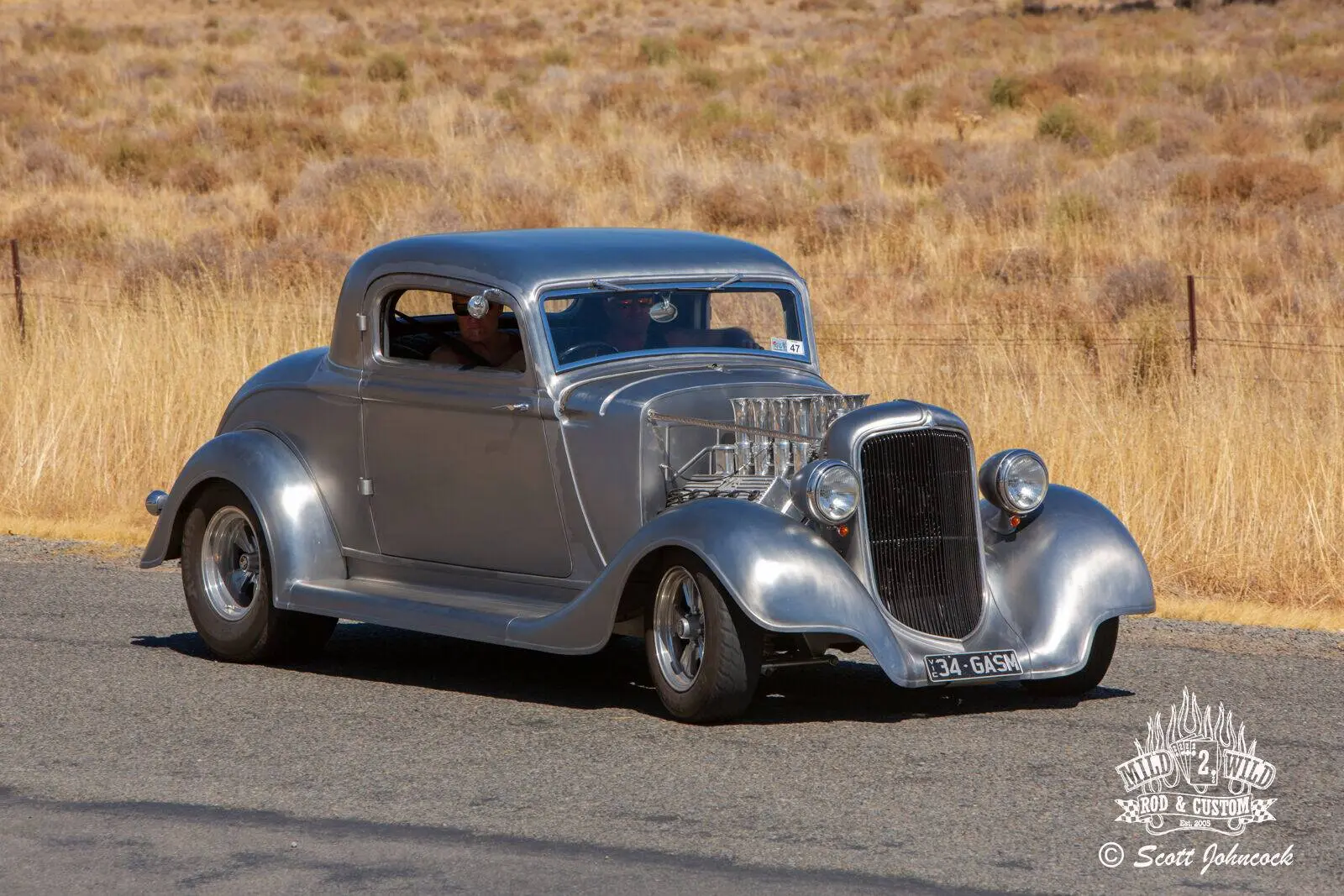 Ford Falcon GT cruising during Murray River Rod Run